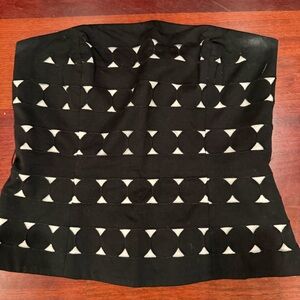 White House Black Market Strapless Bustier Top Black White Geometric Size 8 EUC